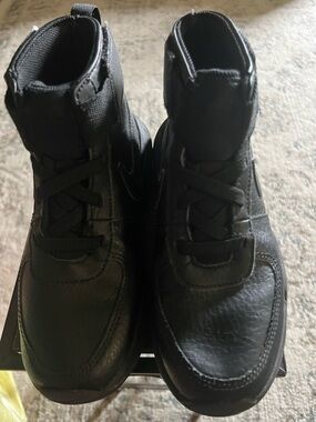 Nike Black Kids Leather High-Top Boots